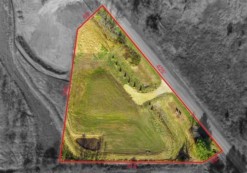 3255 Timber Ln, Verona, WI, 53593-9061 | Card Image