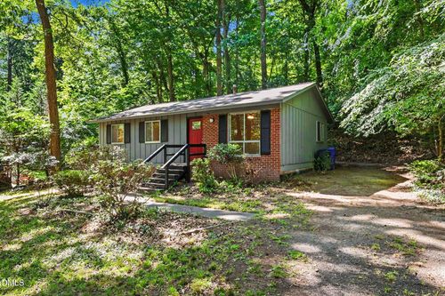 212 Valley Park Dr, Chapel Hill, NC, 27514-3324 | Card Image