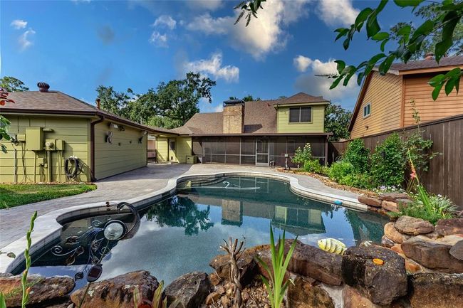 Pool Rear | Image 9