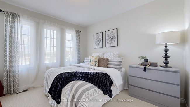 72 Oswell Dr, House other with 4 bedrooms, 3 bathrooms and 2 parking in Ajax ON | Image 35