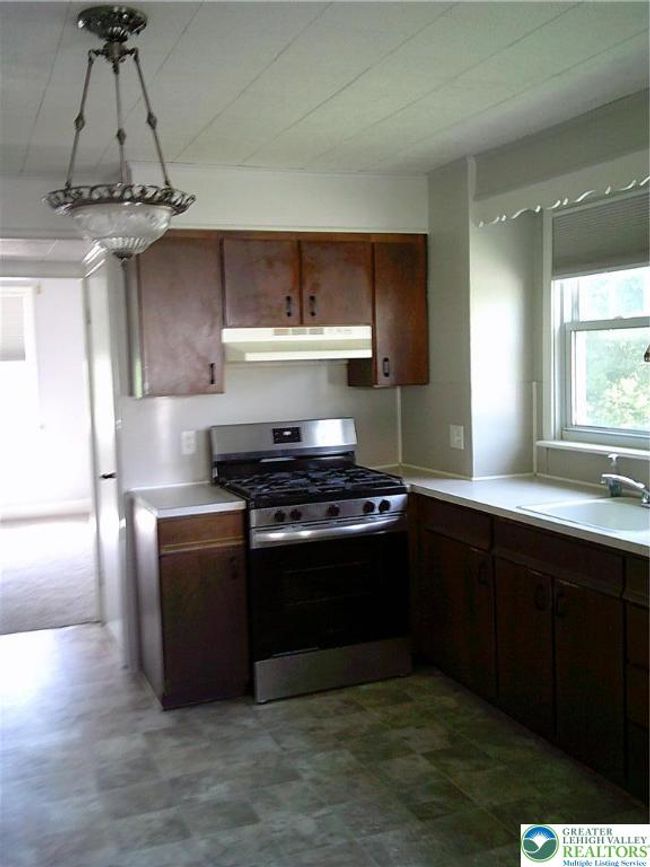 Kitchen | Image 4