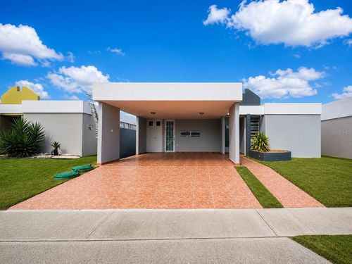 184-URB. PARQUE DE CANDELERO Hipocampo St., Humacao, PR, 00791 | Card Image