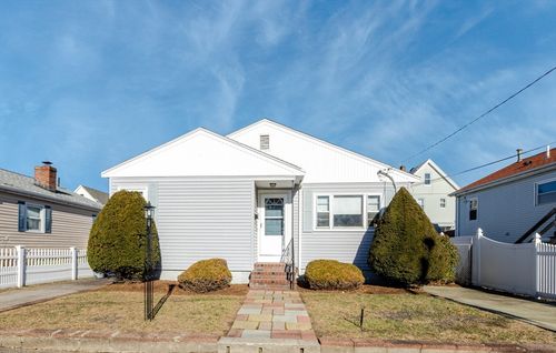 11 Danny Rd, Boston, MA, 02136-1906 | Card Image