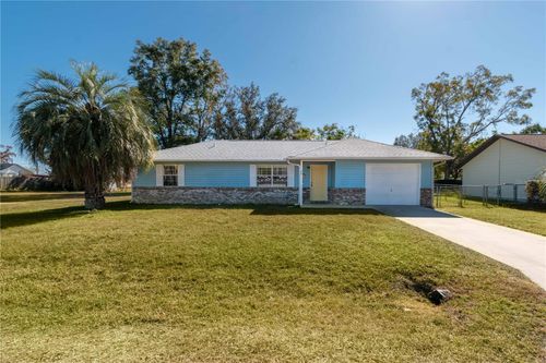 24 Banyan Dr, Ocala, FL, 34472-8775 | Card Image