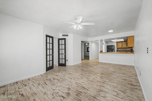 211-4330 N 5th Ave, Phoenix, AZ, 85013-2997 | Card Image