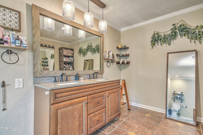 22643 Twin Oaks Rd, House other with 5 bedrooms, 4 bathrooms and null parking in Abingdon VA | Image 36