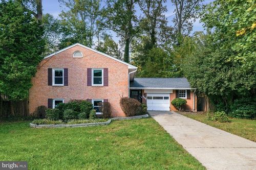 8706 Braeburn Dr, ANNANDALE, VA, 22003-3970 | Card Image