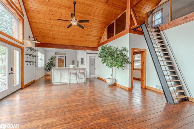 1026 Lancer Lane, House other with 2 bedrooms, 2 bathrooms and 10 parking in Haliburton ON | Image 7