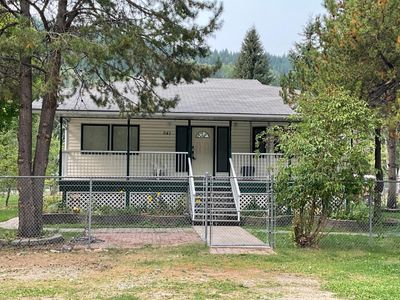 541 N Kimberley Ave, House other with 4 bedrooms, 3 bathrooms and null parking in Greenwood BC | Image 1