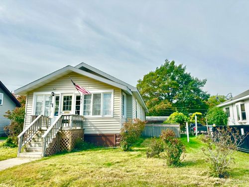 217 Cleveland Avenue, Kingsford, MI, 49802 | Card Image