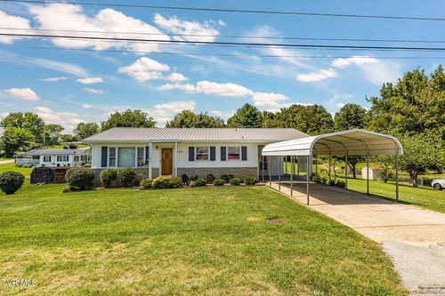 103 King Dr, Greeneville, TN, 37743-4415 | Card Image