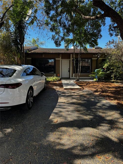 13640 Sw 102nd Ln, Miami, FL, 33186-2817 | Card Image