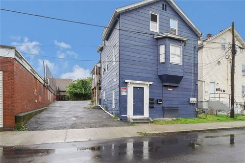 50 Jefferson Ave, Pawtucket, RI, 02860-8915 | Card Image
