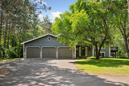 990 221st Ave Nw, Oak Grove, MN, 55011-9641 | Card Image
