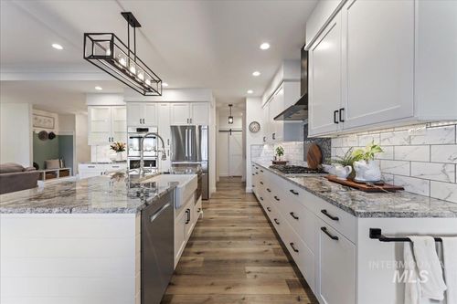 15082 Pronghorn Dr, Caldwell, ID, 83607-9133 | Card Image