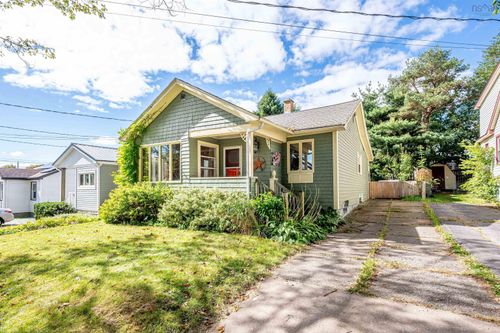 6561 Almon St, Halifax, NS, B3L1V9 | Card Image