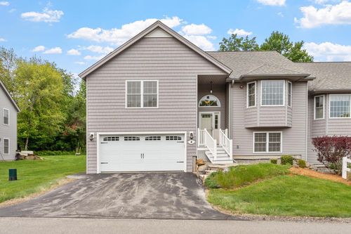 4 Guernsey Dr, Atkinson, NH, 03811-2390 | Card Image