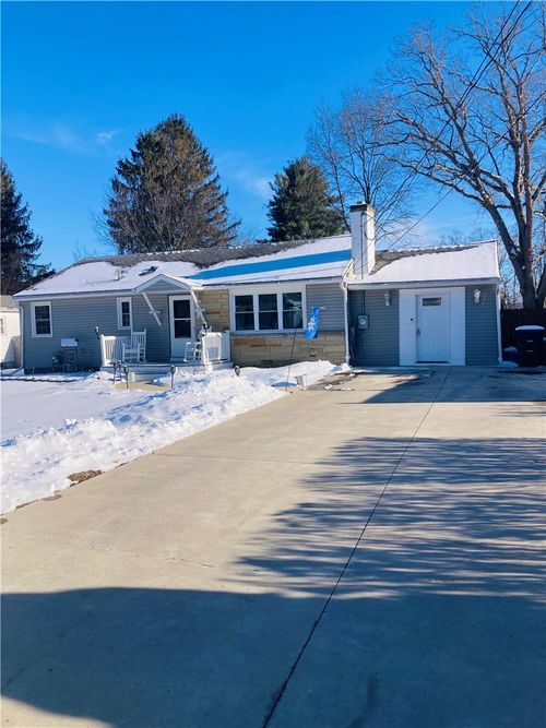 819 Sunset Dr, Elmira, NY, 14905-1523 | Card Image