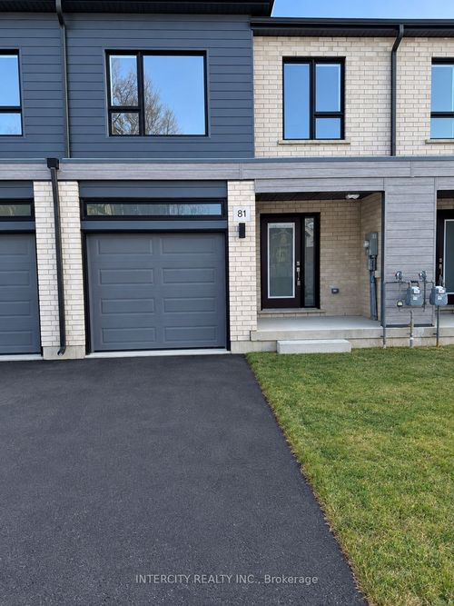 81 Queensbrook Cres, Cambridge, ON, N1S0E5 | Card Image
