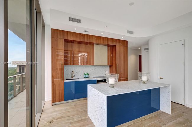 APT-1409 - 2655 S Bayshore Dr, Condo with 2 bedrooms, 3 bathrooms and null parking in Coconut Grove FL | Image 18