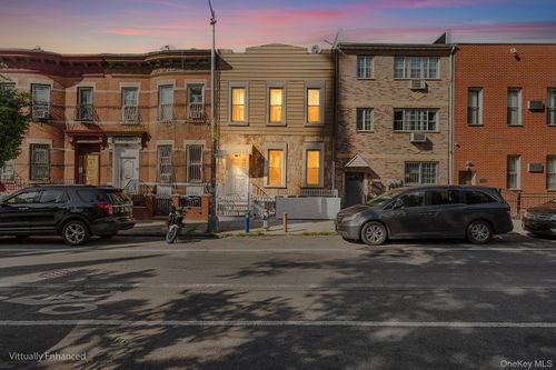 601 Knickerbocker Ave, Brooklyn, NY, 11221-7257 | Card Image