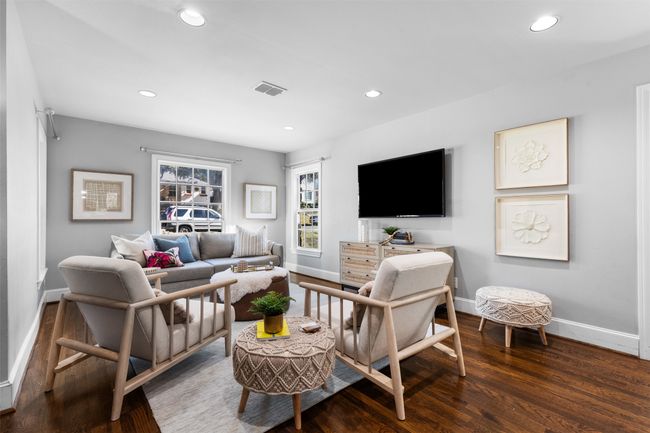 Downstairs Living Room | Image 10