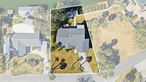 9205 W Harbor Isle Ct, CRYSTAL RIVER, FL, 34429-5355 | Card Image