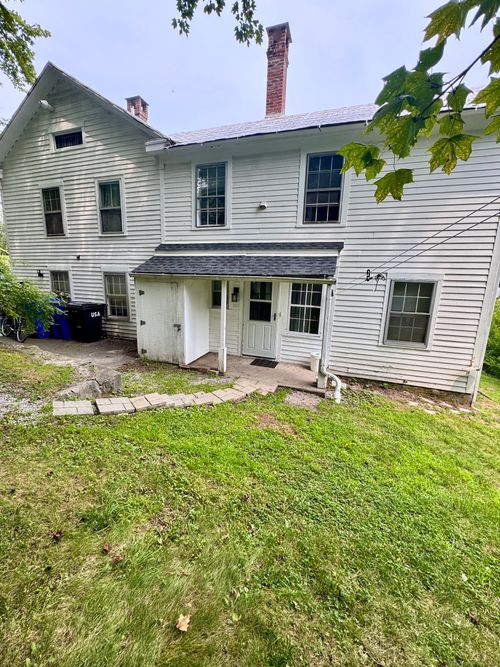 1st-111 Rockwell St, Winsted, CT, 06098-1927 | Card Image
