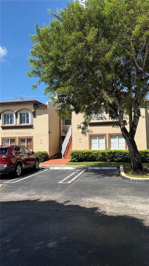 201-15771 Sw 137th Ave, Miami, FL, 33177-8131 | Card Image