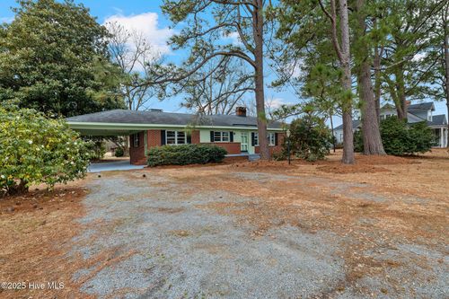 129 N Church St, Eureka, NC, 27830-8835 | Card Image