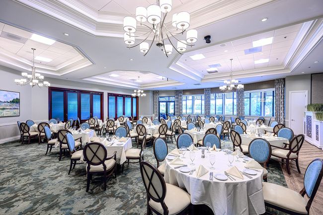 Fine dining in an elegant setting | Image 25