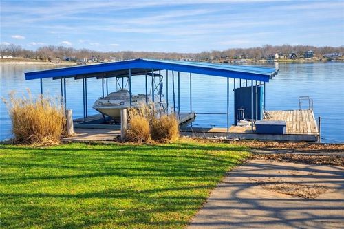 1656 Lake Viking Ter, Gallatin, MO, 64640-6344 | Card Image