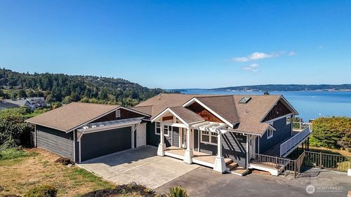 1015 Aqua Vista Ln, Camano Island, WA, 98282-7268 | Card Image