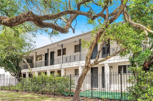 2-1901 Prytania St, New Orleans, LA, 70130-5366 | Card Image