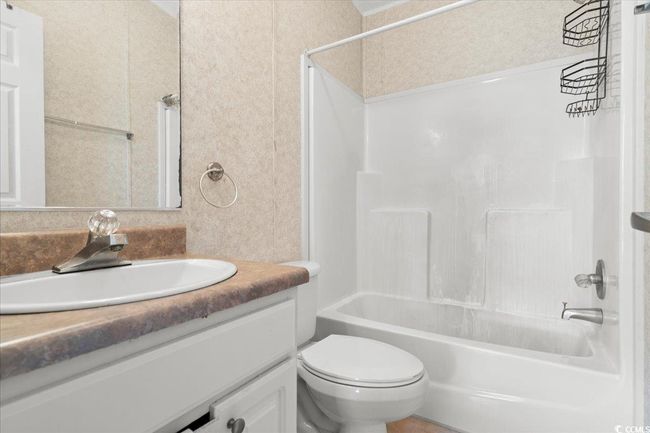 404 Jessamine Rd, House other with 3 bedrooms, 2 bathrooms and 2 parking in Marion SC | Image 31