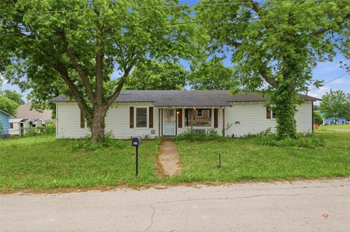 723 Clements Ave, Van Alstyne, TX, 75495-2600 | Card Image
