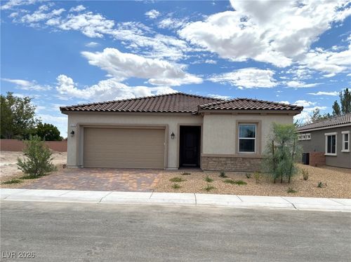 5715 E Victoria Falls Drive, Pahrump, NV, 89048 | Card Image