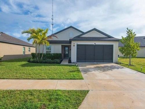 5318 Imagination Dr, FORT PIERCE, FL, 34947-5483 | Card Image