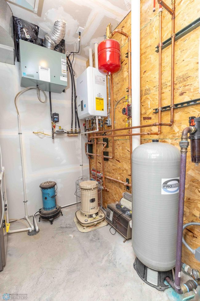 Boiler for floor heat | Image 39