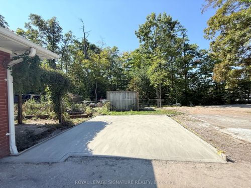 lower-38 Burnhamthorpe Rd W, Oakville, ON, L6M4K4 | Card Image