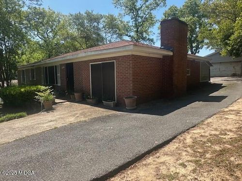 2035 Fairway Dr, Macon, GA, 31217-4913 | Card Image