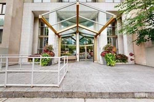 323-65 Scadding Ave, Toronto, ON, M5A4L1 | Card Image