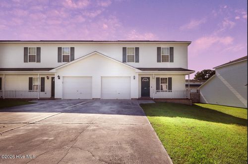 315 Winners Cir S, Jacksonville, NC, 28546-9545 | Card Image