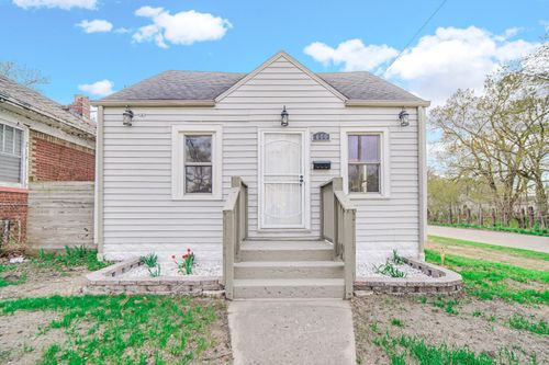 600 Durbin St, Gary, IN, 46406-1639 | Card Image