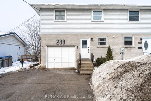 288 Church St S, Saint Marys, ON, N4X0B3 | Card Image