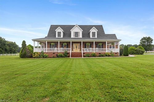 30429 Camp Pkwy, Courtland, VA, 23837-2051 | Card Image