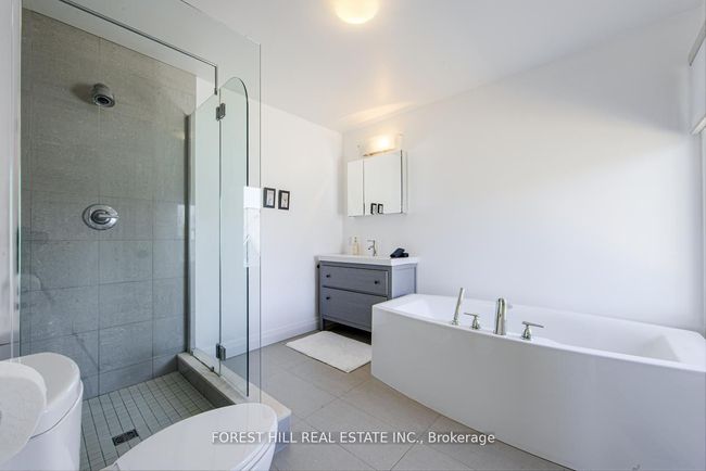 193 Lakewood Dr, House other with 5 bedrooms, 4 bathrooms and 6 parking in Oakville ON | Image 30