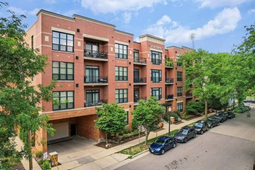 205-614 W Doty Street, Madison, WI, 53703 | Card Image