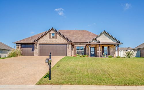 229 Strawberry Ridge Dr, Medina, TN, 38355-6966 | Card Image