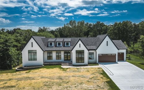 604 Winchester Dr, Rolla, MO, 65401-3859 | Card Image